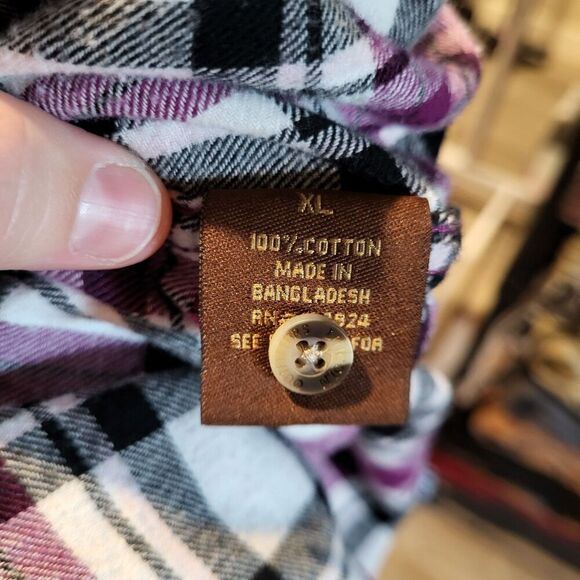 Lincoln Outfitters Long Sleeved Flannel Button Up Shirt Women's Size XL - Picture 7 of 7